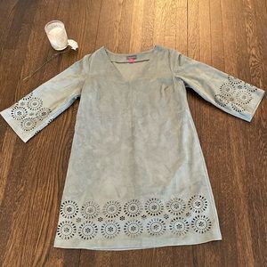 Vince Camino. Size 2. Dress.